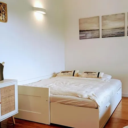 Beachhouse Apartment